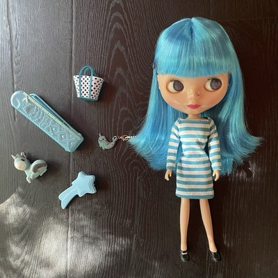 Custom OOAK Factory Blythe Doll  Blue Bubblegum  IMPERFECT PLEASE READ 