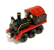 Chuggington Old Puffer Pete Wooden Railway Train Tank Engine
