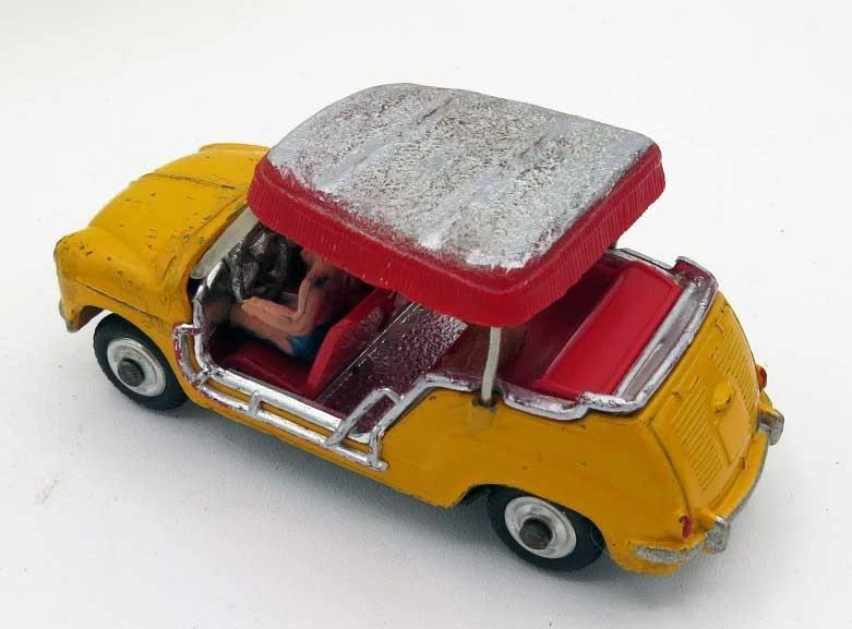 Corgi #242 Ghia Fiat 600 Jolly - Good Condition with Original Canopy, Rare Model - Image 3 of 4