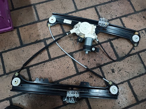 Fensterhebermotor Gestänge vorne rechts BMW 5er E60 E61 Bosch 0130821458