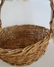 Very Old PRIMITIVE ROUND Willow GATHERING BASKET Handled Basket 17" T & 16" Wide