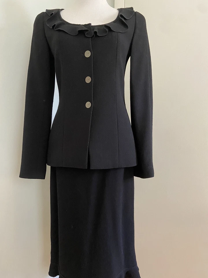Traje de lana negro vintage de 2 piezas Chanel 1999 - talla 34FR auténtico Foto 2 de 4