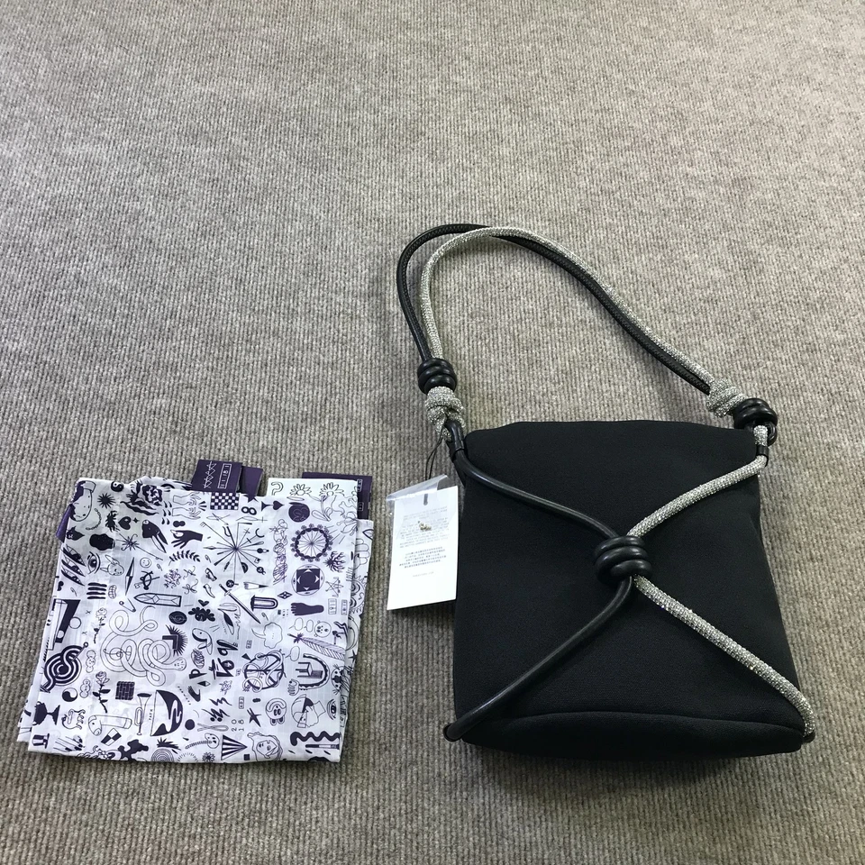 Bolso Bandolera KARA Kriss Kross Negro OS Correa Cuerda Plateada Etiquetas Nuevas Foto 3 de 4