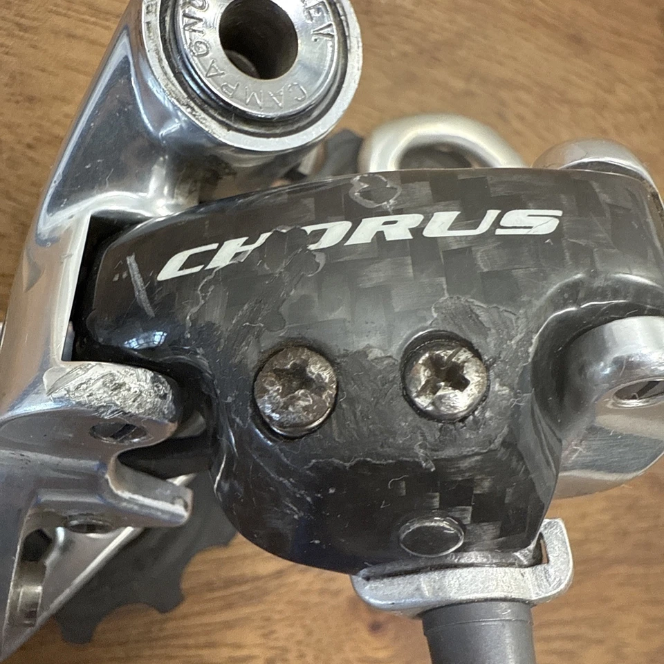 10-скоростной задний переключатель передач для шоссейного велосипеда Campagnolo Chorus Carbon с коротким каркасом - Изображение 2 из 4