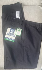 Dockers Men's Signature Iron Free Khaki Stain Defender Slim Fit Pants