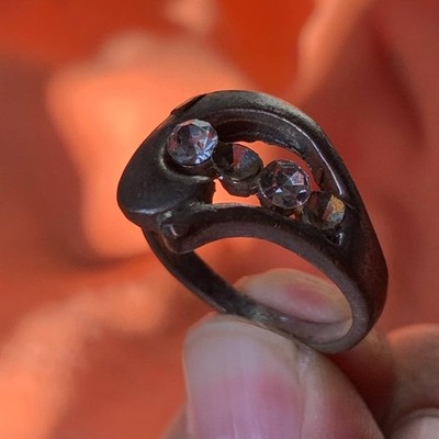 GORGEOUS RARE ANCIENT BRONZE ANTIQUE ROMAN RING AMAZING VERY STUNNING ARTIFACT