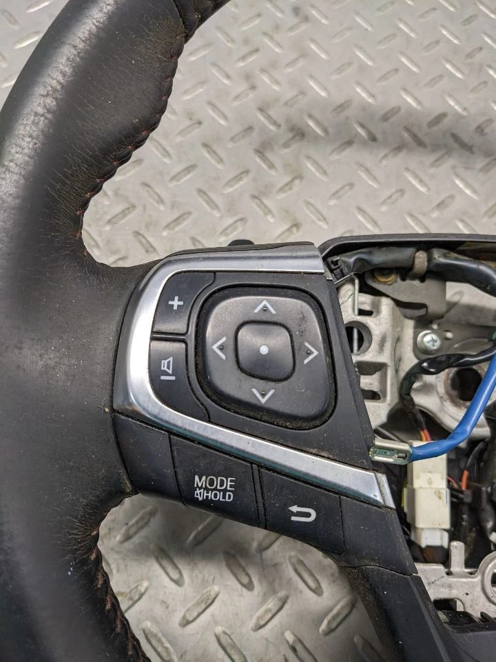 2015-2017 TOYOTA CAMRY ЛЕВОЕ РУЛЕВОЕ КОЛЕСО С КРУИЗ-ПЕРЕКЛЮЧАТЕЛЕМ OEM, GS120-05860 - Изображение 4 из 4