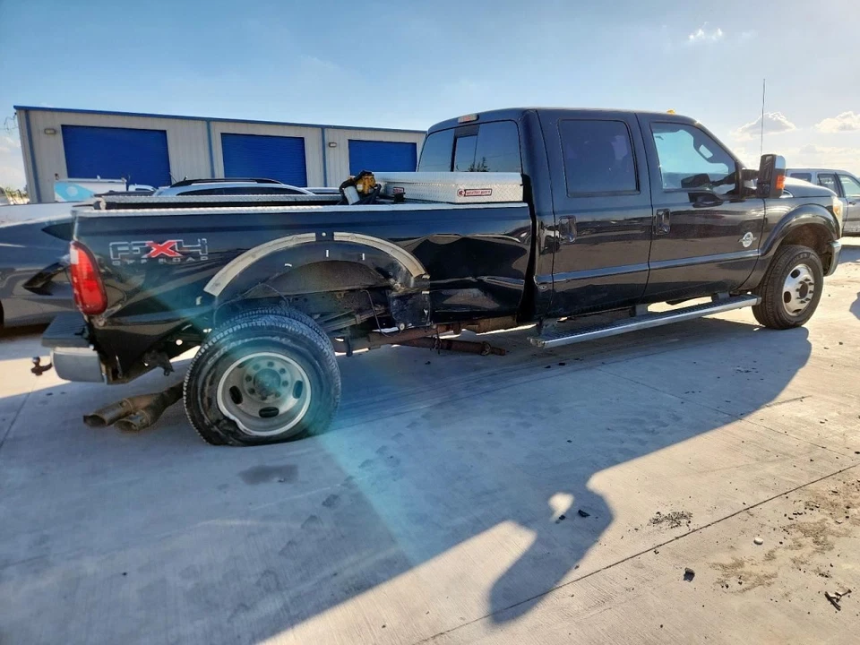 (LOCAL PICKUP ONLY) Driver Fender Rear Outside Of Box Fits 11-16 FORD F350SD PIC Foto 4 de 4