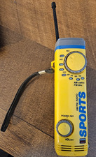 Sports Stylish AM/ FM Pocket Radio Hand Strap 1990's Vintage 90s style - Works