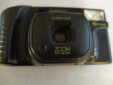 Fuji Discovery 800 Zoom 40-80mm 35mm Point  Shoot Camera
