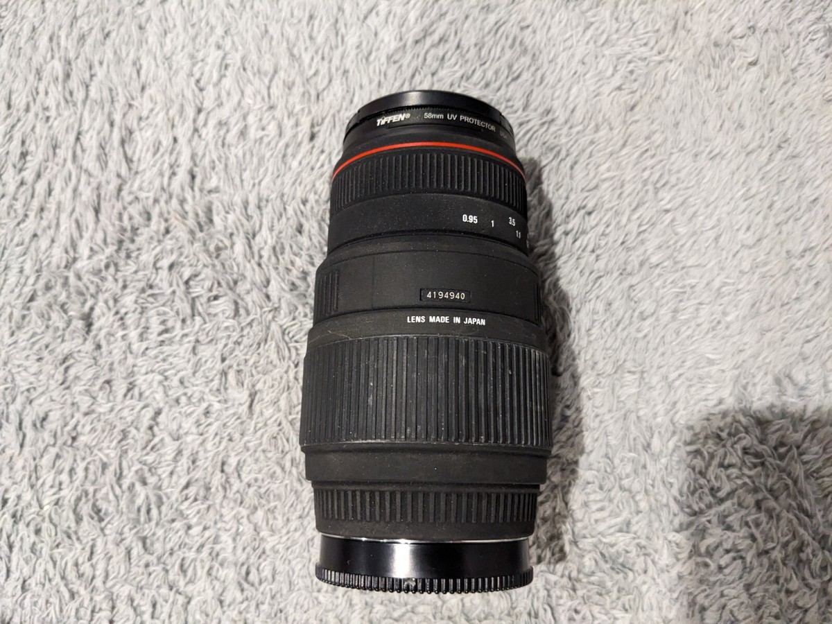 Sigma APO DG 70-300MM F4-5.6 Macro Lens + Filter Camera Untested