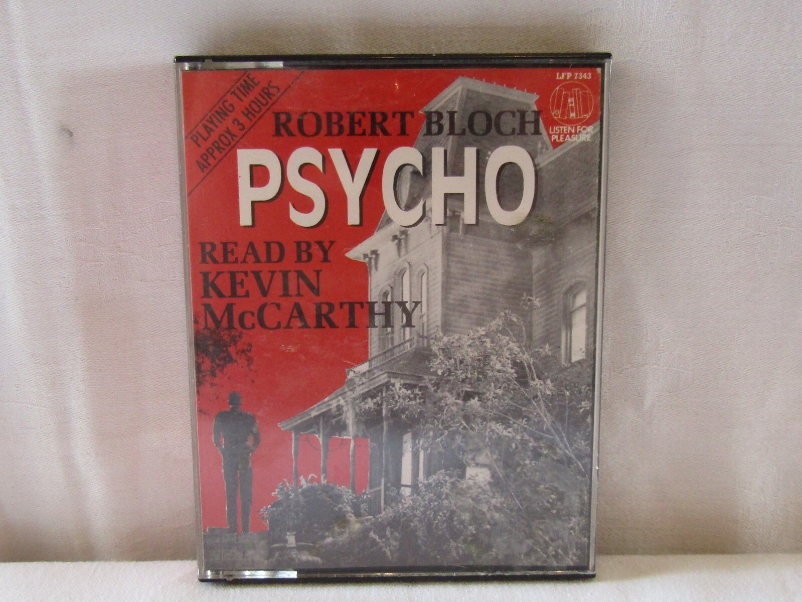 2 CASSETTE AUDIO BOOK PSYCHO.