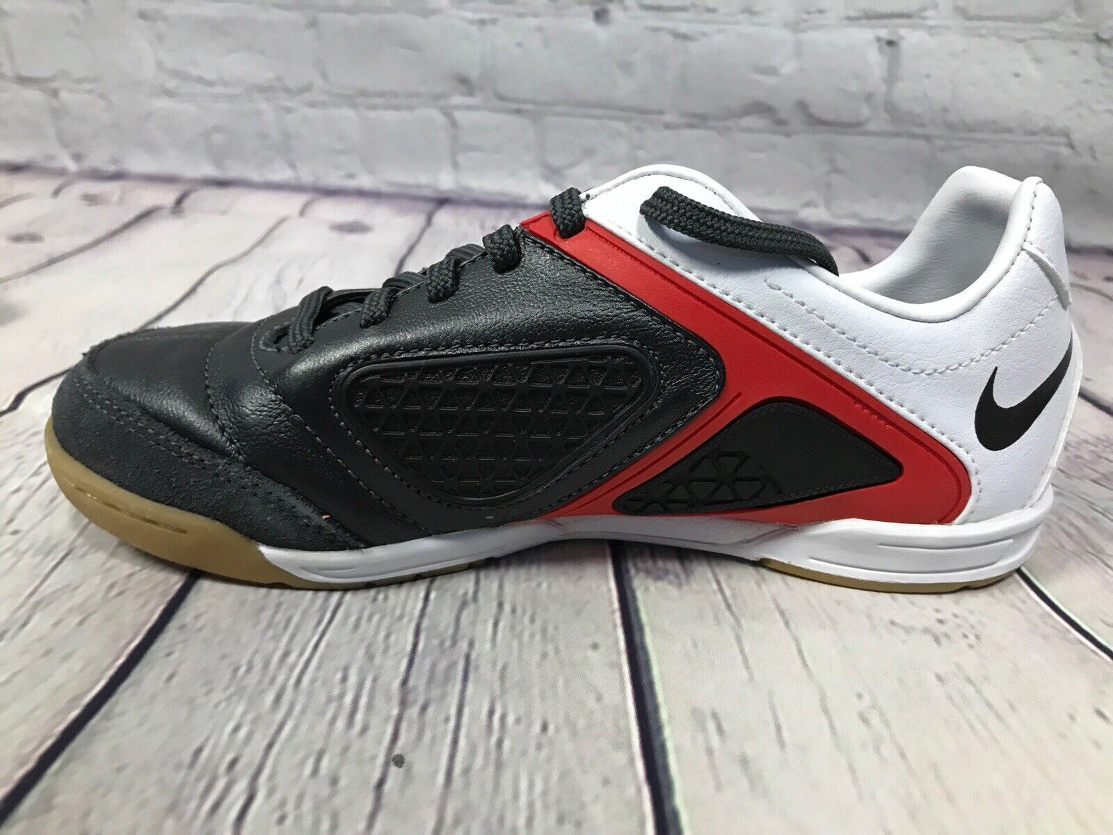 Nike JR CTR360 Libretto II IC Shoes Black White-Challenge Red 2Y | eBay