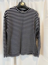AYR Sz XL  Women Blue White Striped Long Sleeve Tee EUC