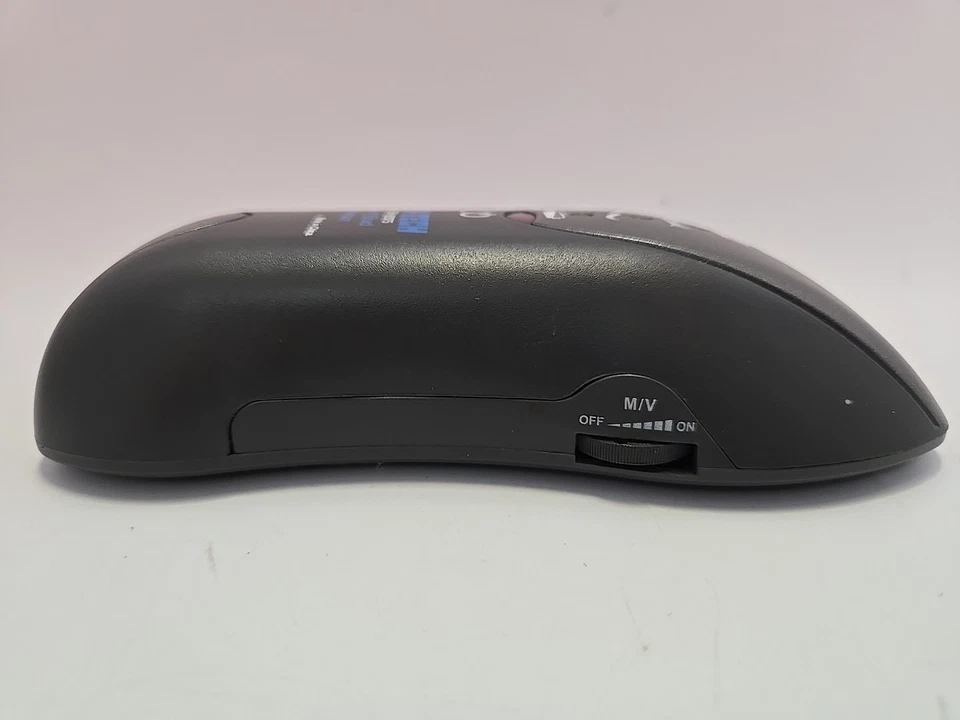 Sensor de perno prisionero Cen-Tech 5 en 1 con medida de luz LED.  Foto 4 de 4