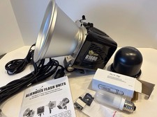 Paul C. Buff AlienBees B1600 Studio Flash Unit