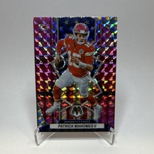 2022 Panini Mosaic Pink National Pride Prizm Patrick Mahomes II #256 Chiefs NFL