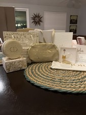 Dior 8 Pc Holiday Gift Set  Gold Star Pouch