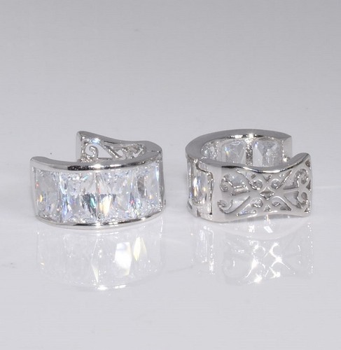 White Gold Filled made with Swarovski Crystal Earring Evening Prom 15mm J/7502 - Picture 5 of 5