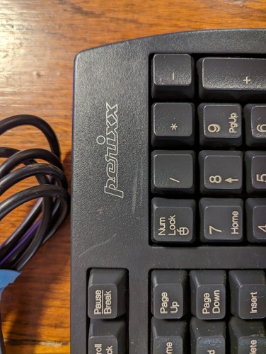 Perixx PERIBOARD-512 Wired USB Full-Size Ergonomic Natural Split Keyboard. - 第 2/3 張圖片