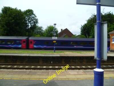 Photo 6x4 Whoosh at Goring and Streatley Cleeve/SU6081  c2013