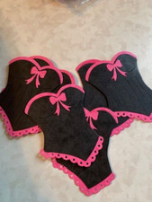 PAPER DIECUT CORSET 3-3/4x3 EMBELLISHMENT ONE-PIECE CORSET BLACK W/PINK 8 PCS