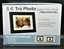 PanDigital Digital Photo Frame 5.6" Tru Photo 4:3 w/ Remote 128MB holds 149 PICS