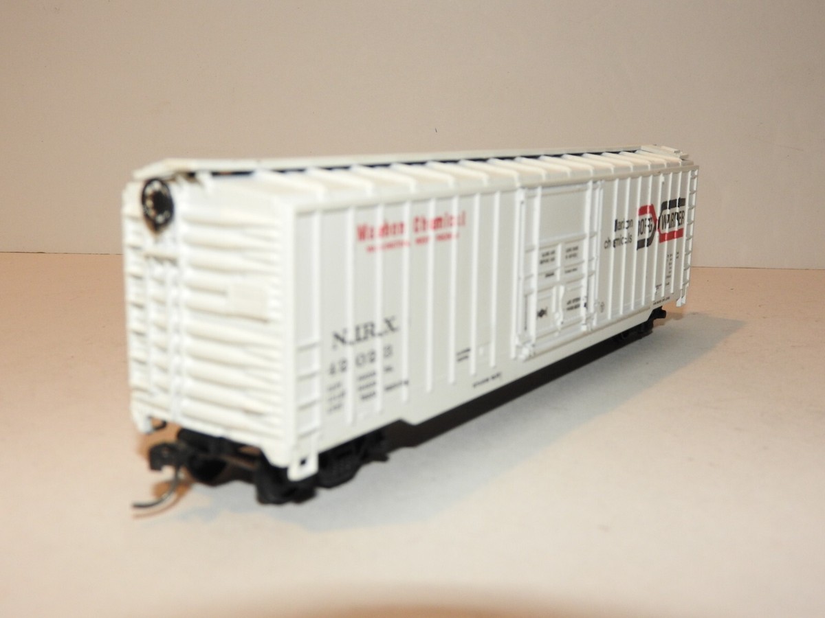 ホビーラジコン con-cor ho scale ATHEARN HO scale BORG WARNER NIRX #42023 BOX CAR 50' KADEE'S