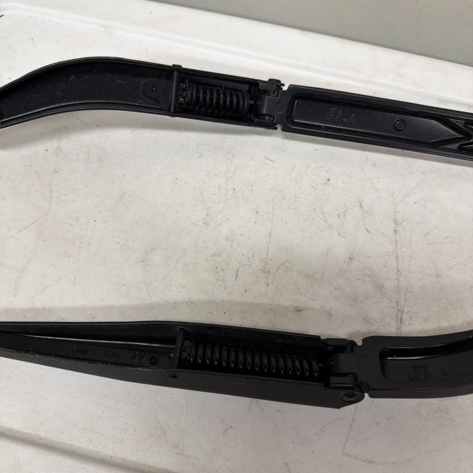 2013-2018 雷克萨斯 ES350 ES300h 挡风玻璃刮臂左右左右套装原始设备制造商 — 第 4/4 张图片