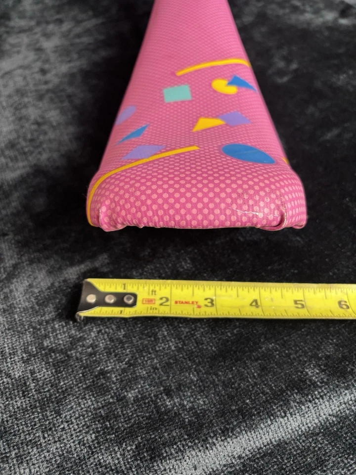 Asiento de plátano para bicicleta Troxel Old School acolchado años 80 rosa estampado gráfico geométrico Foto 3 de 4