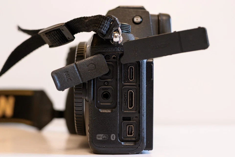 Nikon Z 7II + FTZ, 64GB, 2 Batts | Mirrorless Camera 45.7MP Z7II Z7 II Body - Image 4 of 4