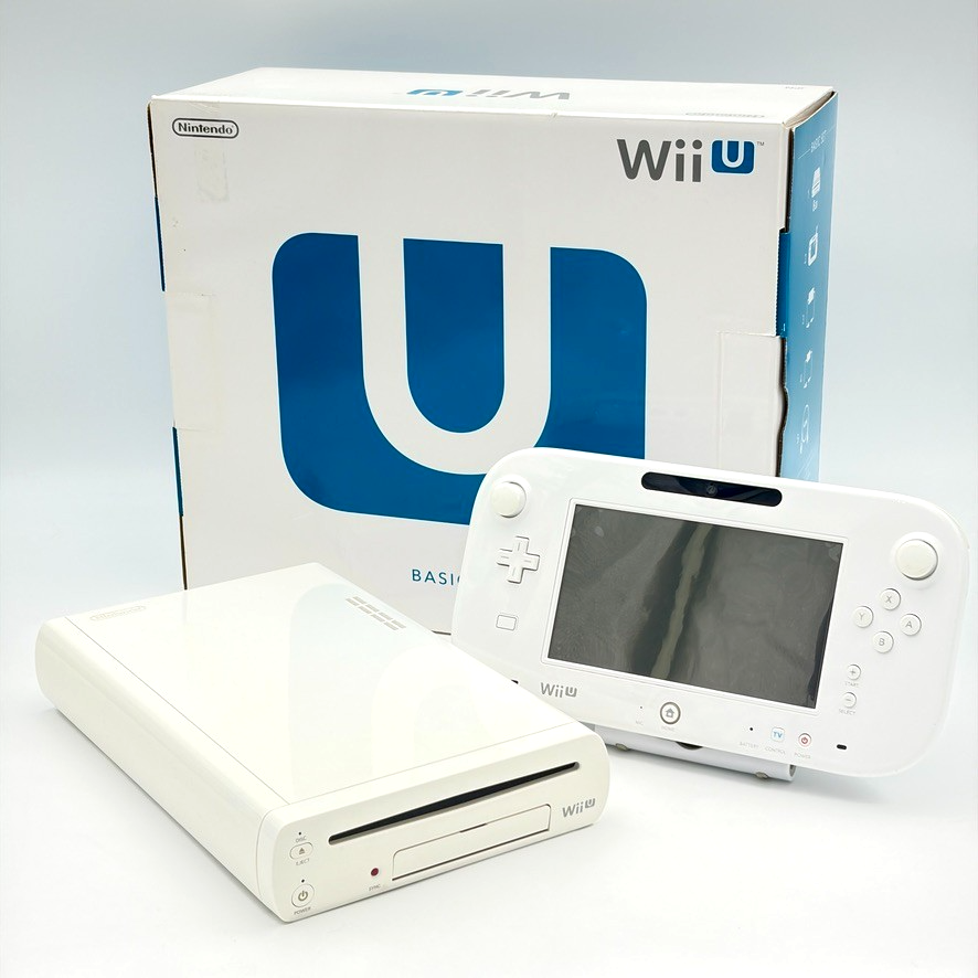 Nintendo Wii U Console White BASIC SET 8GB USED Japanese NTSC-J
