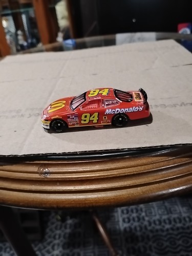 Nascar Cars - Picture 6 of 8
