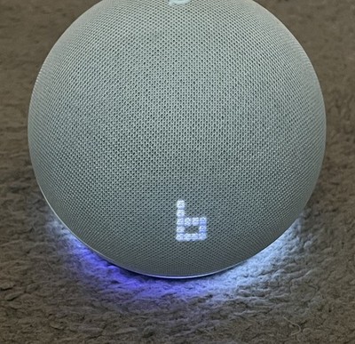 Amazon Echo Dot 5th Gen Alexa Smart Speaker  C4E8S3 w/ CLOCK DISPLAY