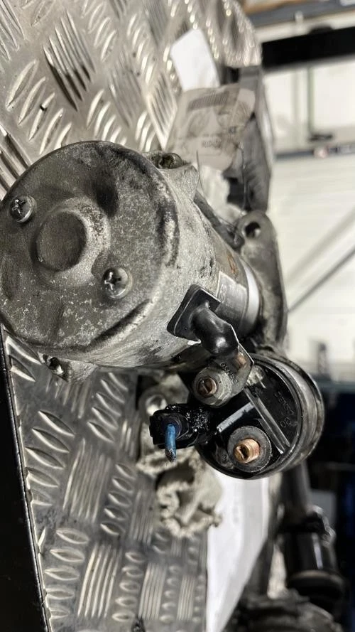 Demarreur TOYOTA COROLLA VERSO 2 PHASE 1 281000R030 - Photo 3/4