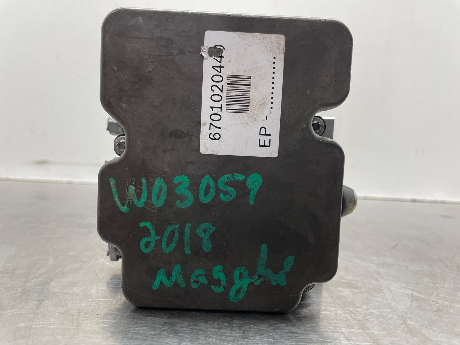 2018 Maserati Ghibli ABS Anti Lock Brake Pump Assembly 48k Miles OEM 6701020440