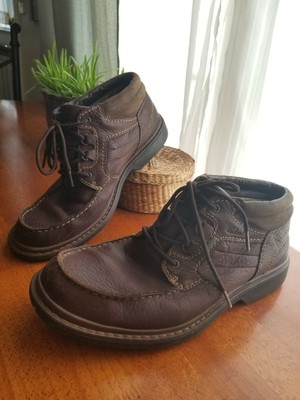 clarks walking boots mens