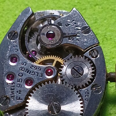 Original Elgin 662 Uhrwerk Handaufzug. Für Teile oder Reparatur 