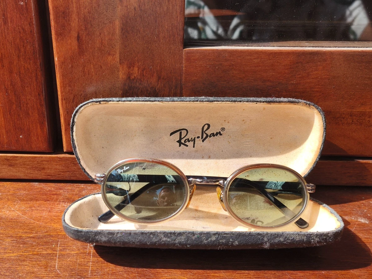 シックなヴィンテージサングラス 美品！ Ray-Ban SIDE STREET シックなヴィンテージサングラス 美品！ Ray-Ban SIDE STREET ray ban