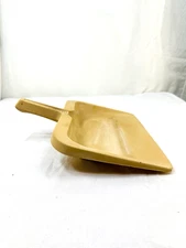 Vtg Rubbermaid Dust Pan Heavy Hard Rubber #2001 Gold Flexible 11.5" W Script FSh