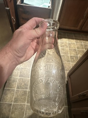 Kanawha Farm Dairy L. E. Smith Embossed Quart Milk Bottle Charleston WV
