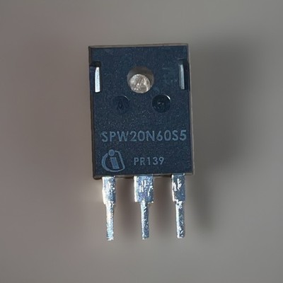 Infineon/IR - SPW20N60S5 - N-Kanal CoolMOS S5 MOSFET - 208W TO-247 - NOS