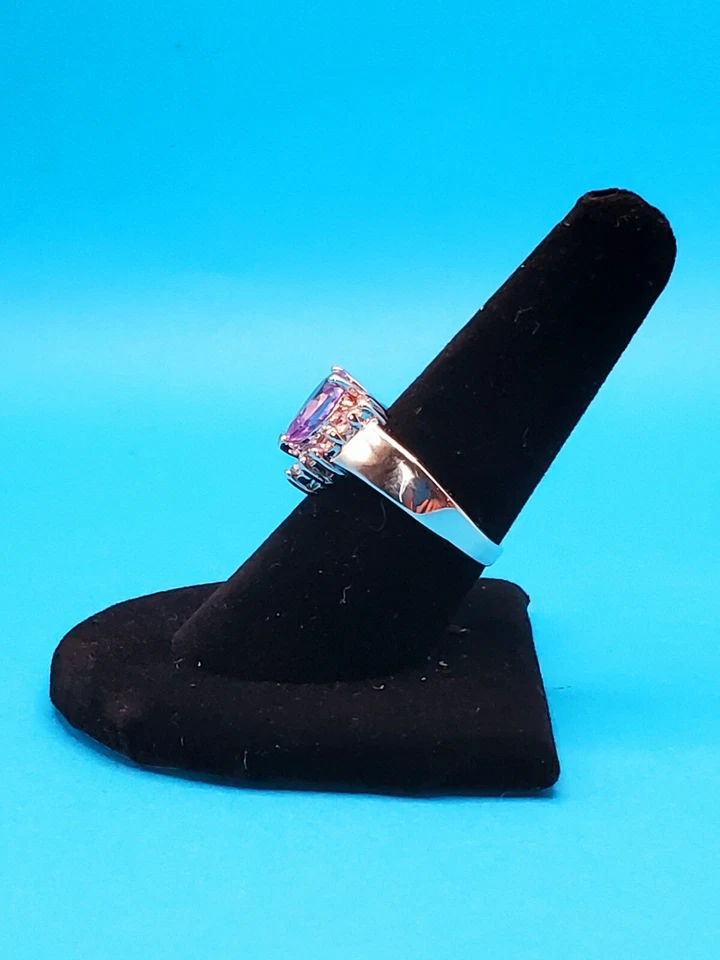 Anillo de amatista lágrima circonita cúbica tono plata circonita cúbica, talla 8 Foto 3 de 4