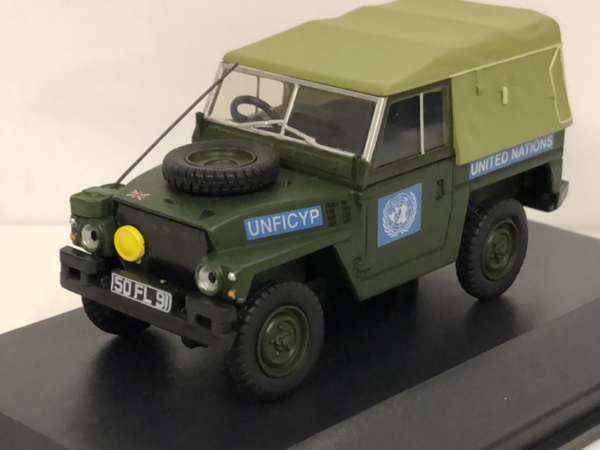 Land rover 1 43