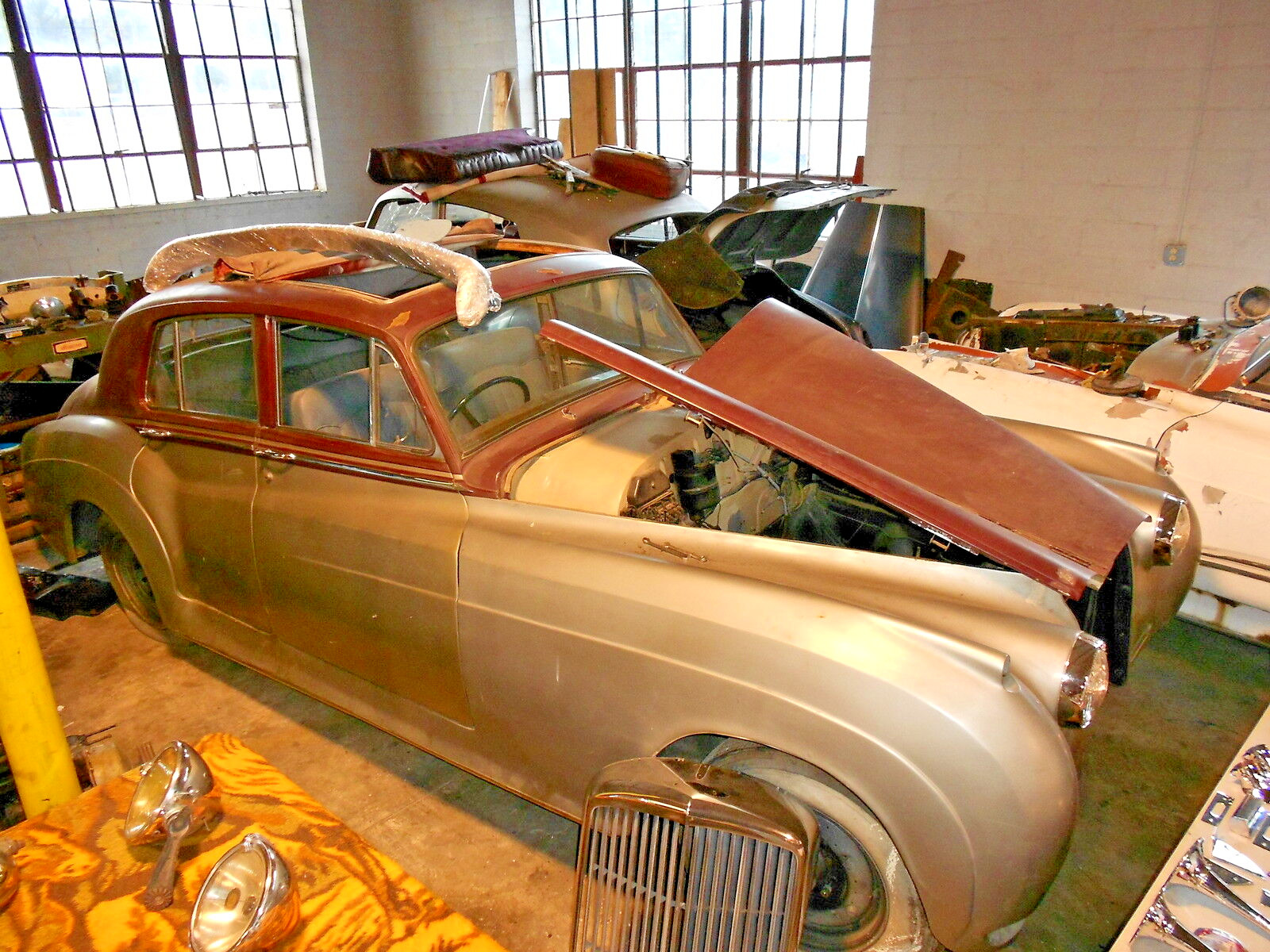 BENTLEY 1955-59 GAUGE. WORLDS LARGEST USED ROLLS ROYCE CLOUD PHANTOM INVENTORY
