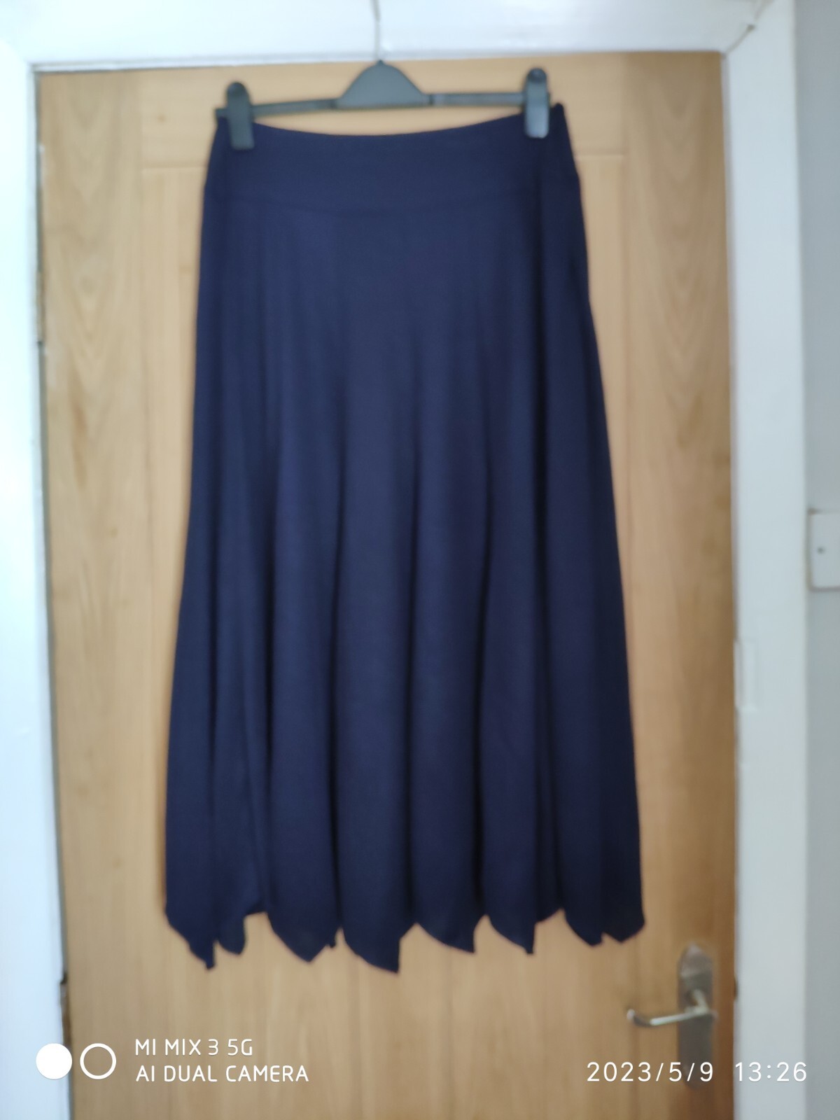 Navy textured midi skirt with 32-inch waistband
