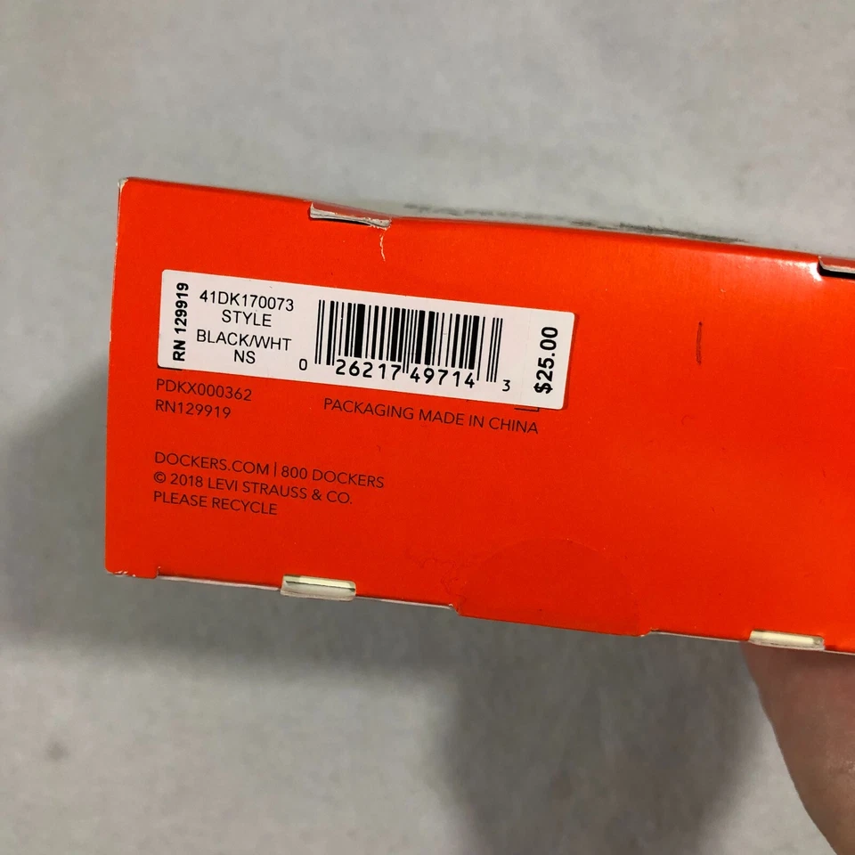 Pañuelos Dockers para Hombres Traje Accesorios Juego de 6 Piezas Negro/Blanco NUEVO $25 Foto 4 de 4