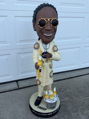 Corona Snoop Dogg La Vida Mas Fina Breweriana Display Sign Figure 43  New In box