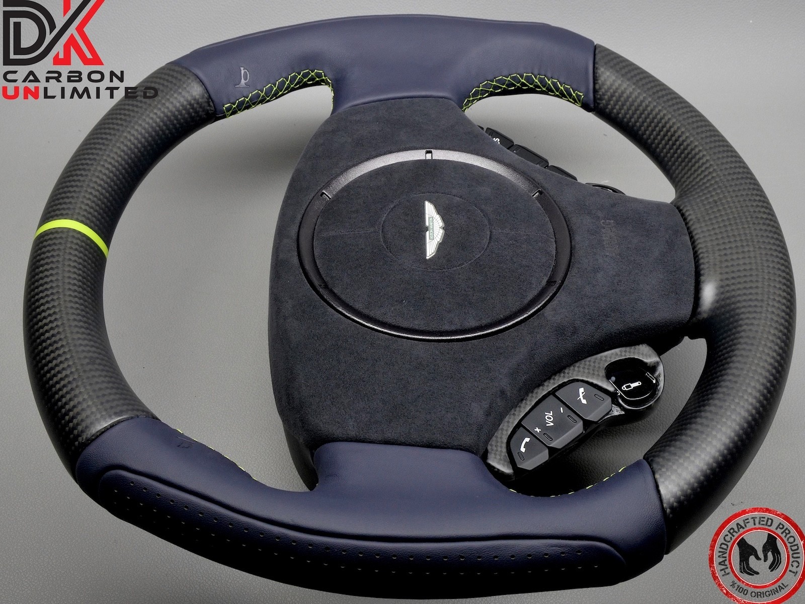 Aston Martin Vanquish AMR Steering wheel