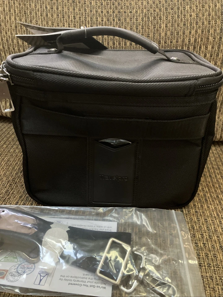 New TRAVELPRO FlightCrew 5 Crew Cooler FC5 3600-01 Insulated Lunch Bag NEW W/Tag - Image 4 of 4